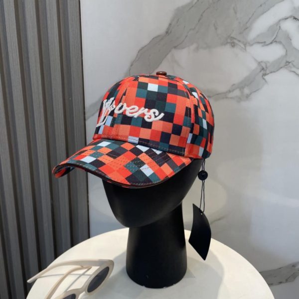 designer,replica,clothing,fake,1:1,lv,luxury,high quality Louis Vuitton official website high-quality replica classic embroidered baseball cap (CR9NTI)