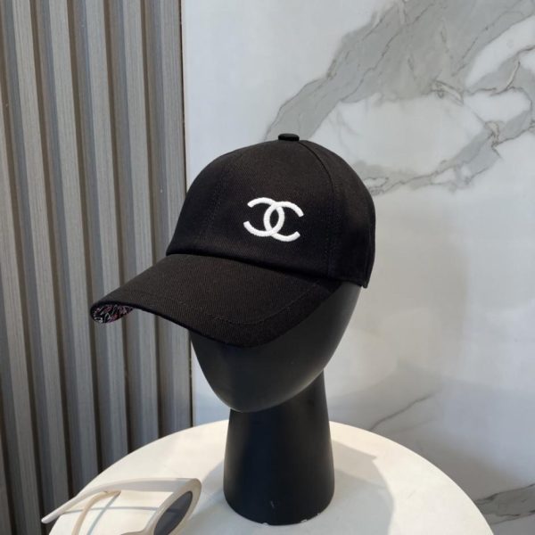 designer,replica,clothing,fake,1:1,lv,luxury,high quality Chanel’s new double-sided embroidered baseball cap (VGIK43) is now available at boutiques.