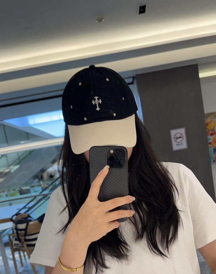 designer,replica,clothing,fake,1:1,lv,luxury,high quality Chrome Hearts Early Spring Korean Style Retro Distressed Ripped Hat Baseball Cap (YHRRQX) designer,replica,clothing,fake,1:1,lv,luxury,high quality Chrome Hearts Early Spring Korean Style Retro Distressed Ripped Hat Baseball Cap (YHRRQX)