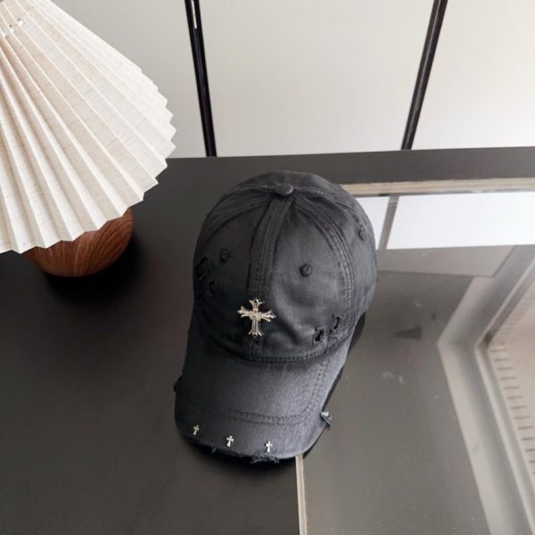 designer,replica,clothing,fake,1:1,lv,luxury,high quality Chrome Hearts Early Spring Korean Style Retro Distressed Ripped Hat Baseball Cap (YTR5F4)