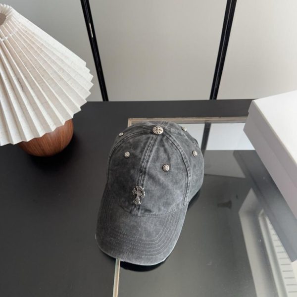designer,replica,clothing,fake,1:1,lv,luxury,high quality Chrome Hearts Early Spring Korean Style Retro Distressed Ripped Hat Baseball Cap (6BA6L2)