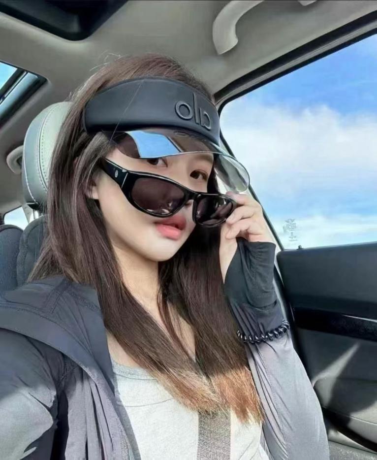 designer,replica,clothing,fake,1:1,lv,luxury,high quality ALO Original Custom Visor Cap (C4GGSF) designer,replica,clothing,fake,1:1,lv,luxury,high quality ALO Original Custom Visor Cap (C4GGSF)