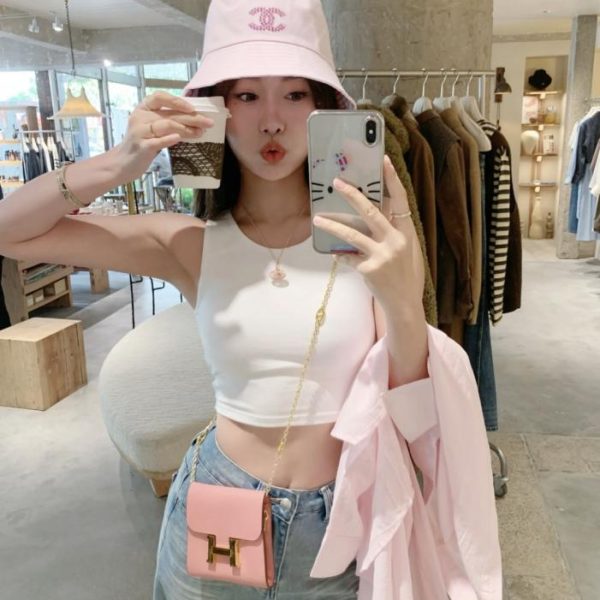 designer,replica,clothing,fake,1:1,lv,luxury,high quality Chanel’s new reversible bucket hat (M9968G) is now available at boutiques.