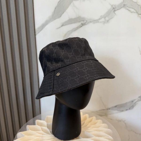 designer,replica,clothing,fake,1:1,lv,luxury,high quality GUCCI’s new reversible bucket hat (VM6ZN7), available in stores.