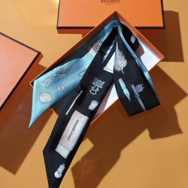 designer,replica,clothing,fake,1:1,lv,luxury,high quality HMS2483 Hermes Twilly Mini Scarf (Double-sided, Double Style) (95C1E2)