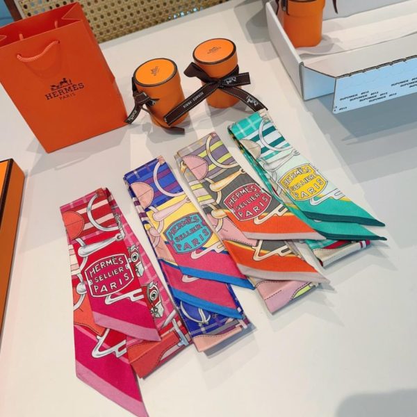 designer,replica,clothing,fake,1:1,lv,luxury,high quality 18 momme heavyweight twill silk ribbon, Hermès’ new Twilly, crafted from top-grade twill silk (7NAYDB)