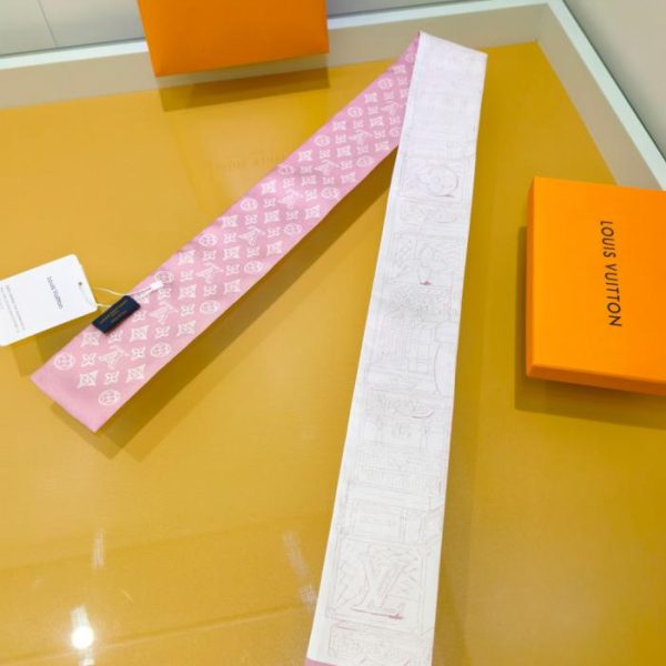 designer,replica,clothing,fake,1:1,lv,luxury,high quality LV 100% Silk Double-Layer Double-Sided LV (J8OB3X)