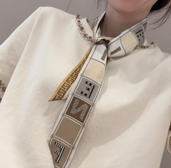 designer,replica,clothing,fake,1:1,lv,luxury,high quality Fendi 100% 18 momme heavyweight silk twill (K2JSOZ)