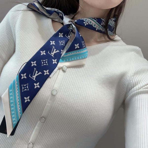 designer,replica,clothing,fake,1:1,lv,luxury,high quality LV’s latest double-layer headband – versatile, can be used as a tie, bow tie, or ribbon (3KOB8O)