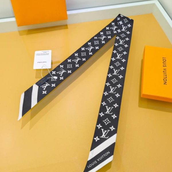 designer,replica,clothing,fake,1:1,lv,luxury,high quality LV 100% Silk Double-Layer Double-Sided LV (9Y6TCV)