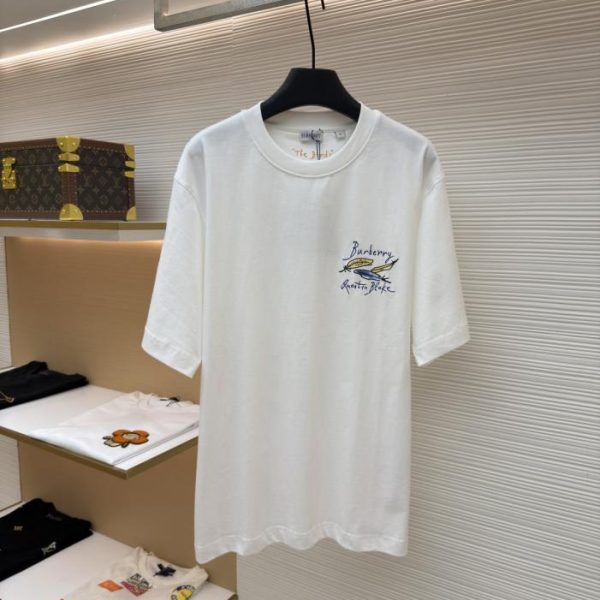 designer,replica,clothing,fake,1:1,lv,luxury,high quality Burberry Feather Pattern Crew Neck Short-Sleeve T-Shirt (EA66EV)