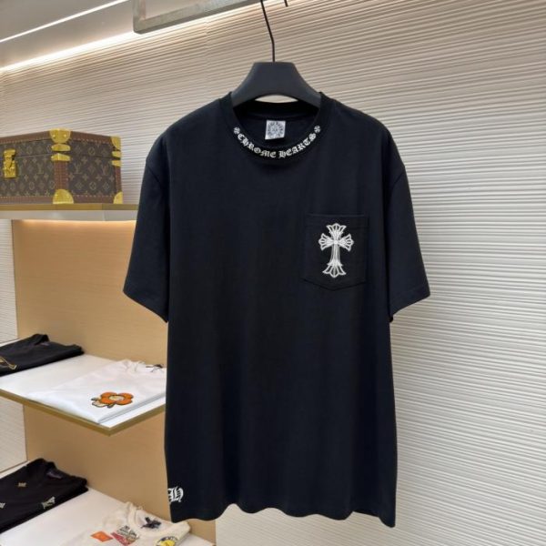designer,replica,clothing,fake,1:1,lv,luxury,high quality Chrome Hearts Double-Layer T-Shirt with T-Shirt and Cross Design (WCN1B9)