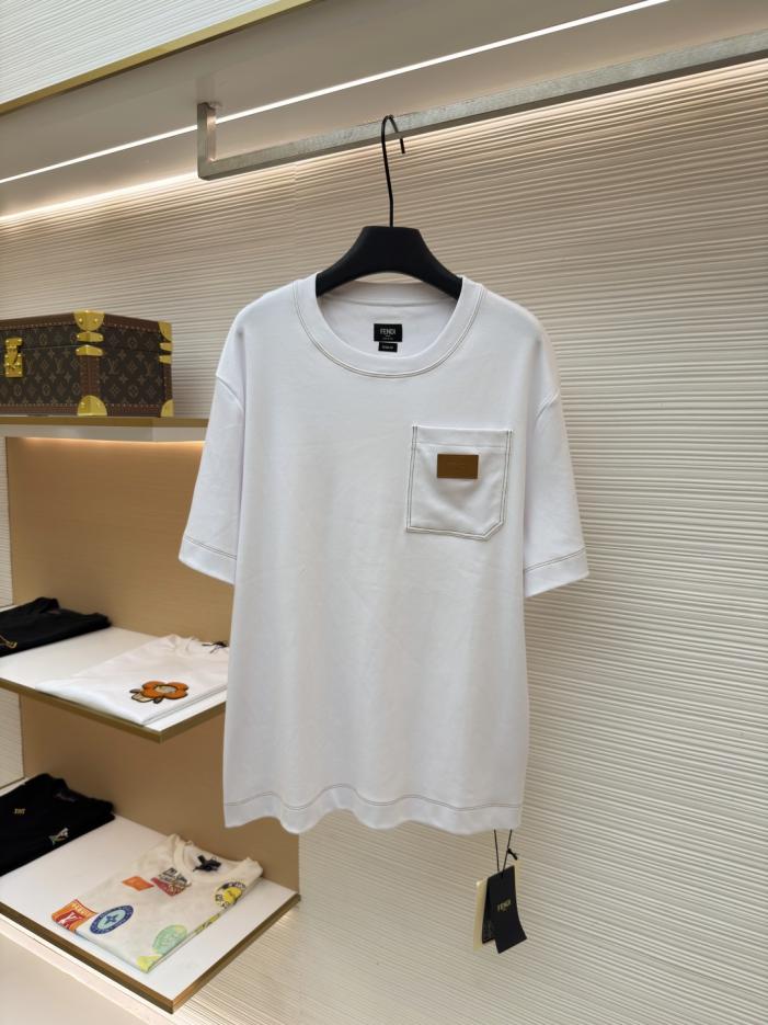 designer,replica,clothing,fake,1:1,lv,luxury,high quality Fendi Crew Neck Cotton T-Shirt with Leather Patch Logo (K2A0XQ) designer,replica,clothing,fake,1:1,lv,luxury,high quality Fendi Crew Neck Cotton T-Shirt with Leather Patch Logo (K2A0XQ)