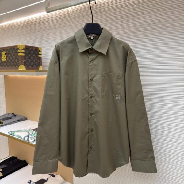 designer,replica,clothing,fake,1:1,lv,luxury,high quality Loewe Anagram Two-tone Embroidered Patch Pocket Shirt (WWF524)