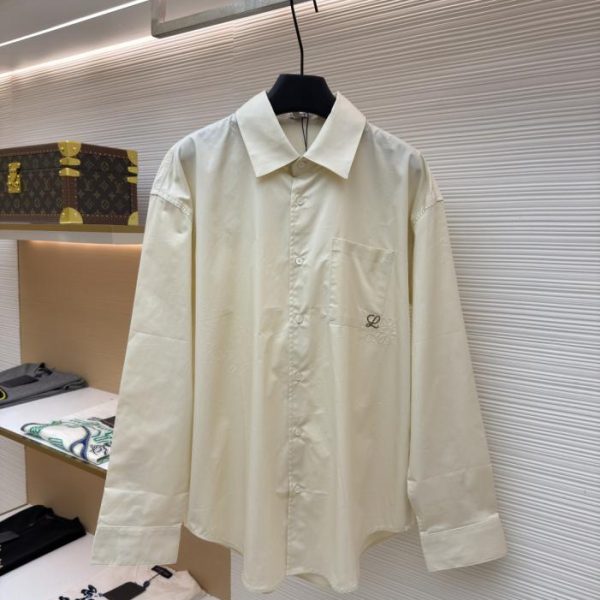designer,replica,clothing,fake,1:1,lv,luxury,high quality Loewe Anagram Two-tone Embroidered Patch Pocket Shirt (BN074A)