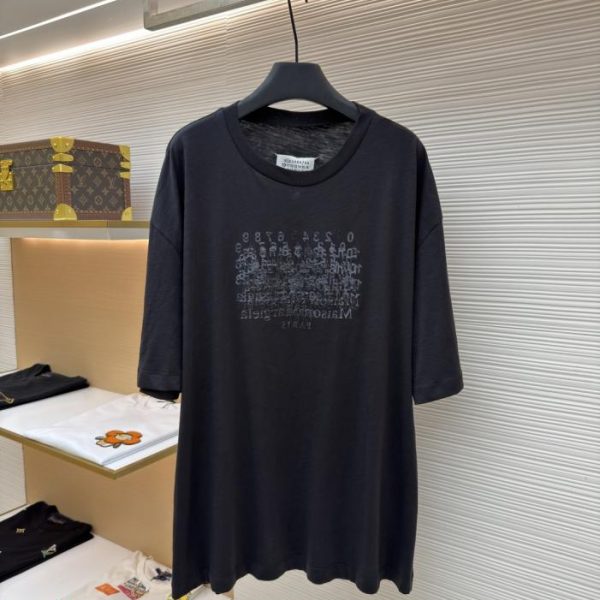 designer,replica,clothing,fake,1:1,lv,luxury,high quality Maison Margiela Digital Phantom Optical Short-Sleeve T-Shirt (98JCTH)