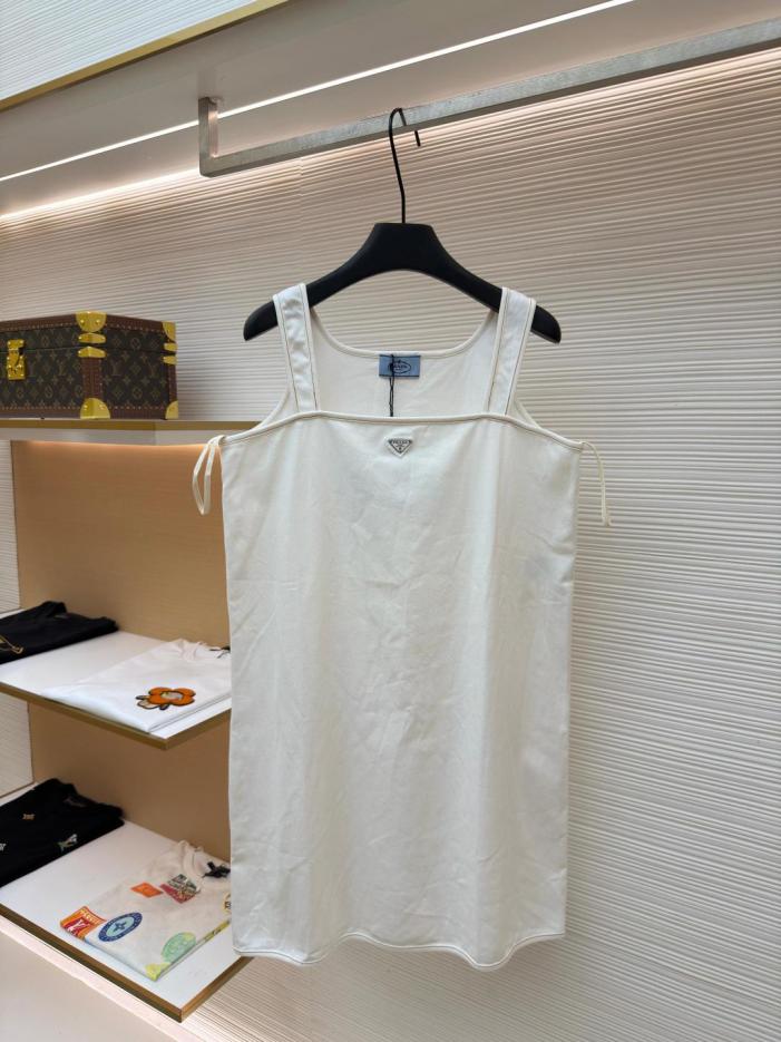 designer,replica,clothing,fake,1:1,lv,luxury,high quality Prada denim overall dress with triangle logo (N2S5CJ) designer,replica,clothing,fake,1:1,lv,luxury,high quality Prada denim overall dress with triangle logo (N2S5CJ)