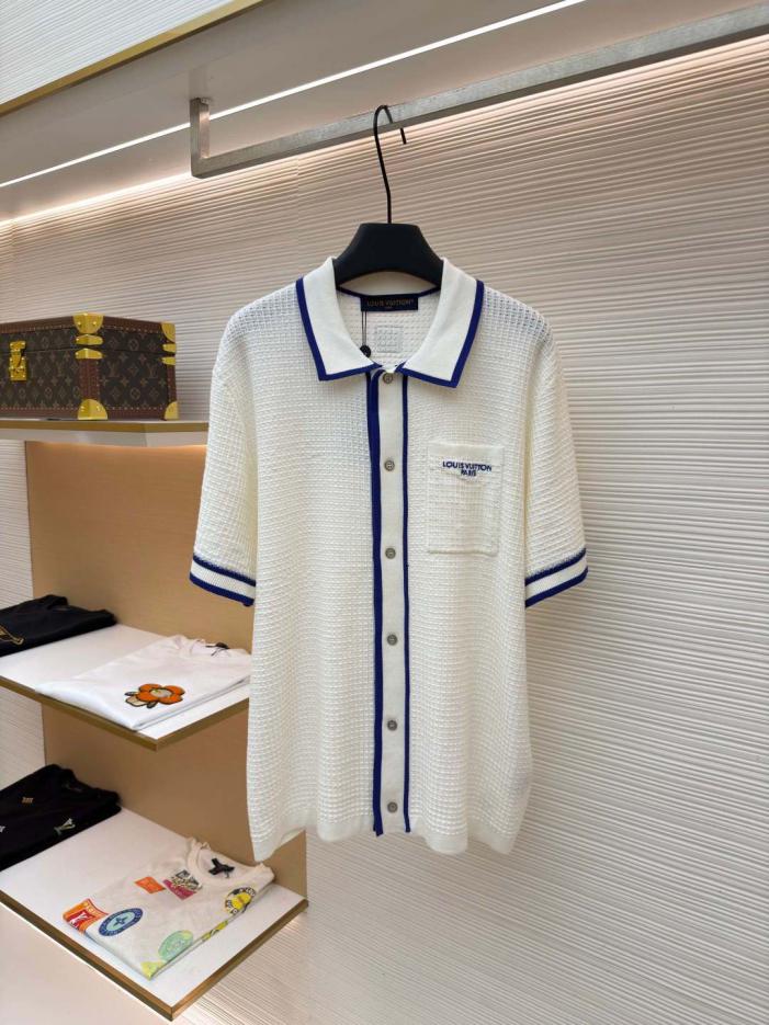 designer,replica,clothing,fake,1:1,lv,luxury,high quality LOUIS VUITTON Pocket Letter Color Block Embroidered Knit Short-Sleeve Shirt (3UQ83Z) designer,replica,clothing,fake,1:1,lv,luxury,high quality LOUIS VUITTON Pocket Letter Color Block Embroidered Knit Short-Sleeve Shirt (3UQ83Z)