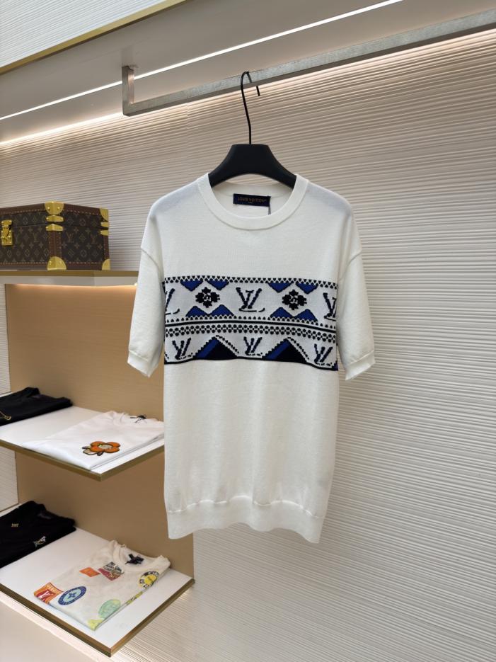 designer,replica,clothing,fake,1:1,lv,luxury,high quality LOUIS VUITTON Letter Jacquard Color Block Knit Short-Sleeve (JSUGJZ) designer,replica,clothing,fake,1:1,lv,luxury,high quality LOUIS VUITTON Letter Jacquard Color Block Knit Short-Sleeve (JSUGJZ)