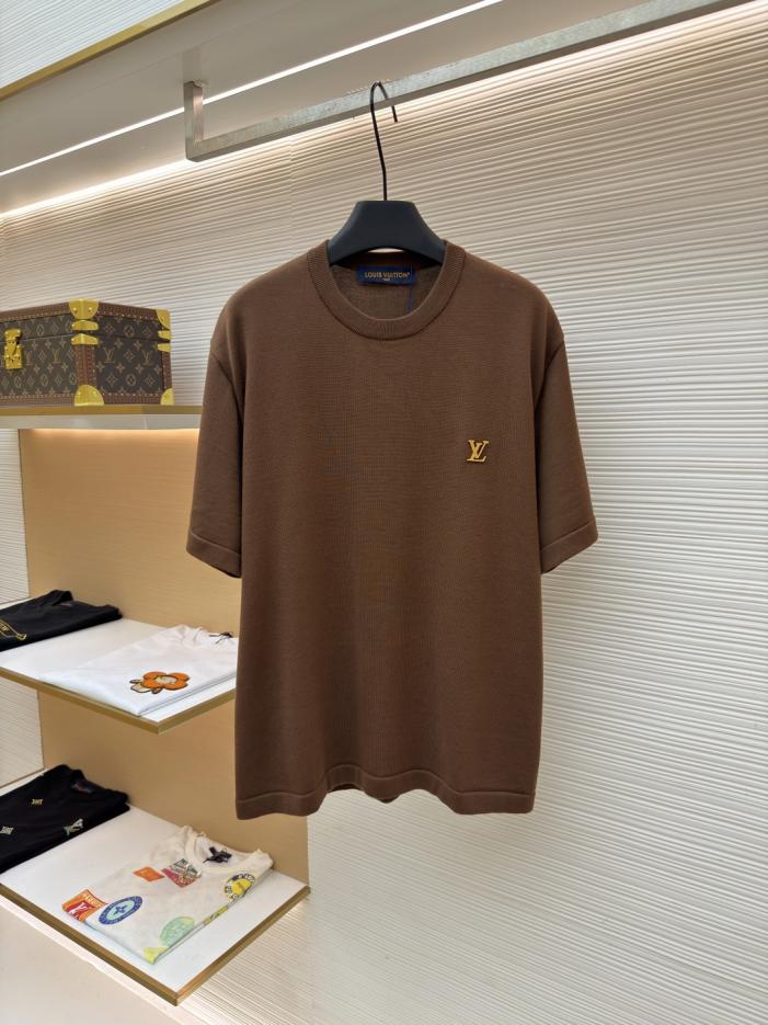 designer,replica,clothing,fake,1:1,lv,luxury,high quality LOUIS VUITTON Letter Leather Label Knit Sweater Short Sleeve (AICM22) designer,replica,clothing,fake,1:1,lv,luxury,high quality LOUIS VUITTON Letter Leather Label Knit Sweater Short Sleeve (AICM22)