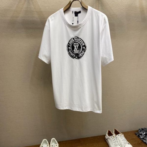 designer,replica,clothing,fake,1:1,lv,luxury,high quality LV offers after-sales service with a stamp on a cotton knit crew neck short-sleeved shirt (6H2ZM1).
