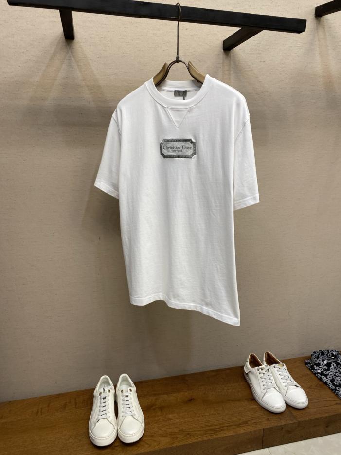 designer,replica,clothing,fake,1:1,lv,luxury,high quality Dior logo embroidered short-sleeved T-shirt (K30RDU) designer,replica,clothing,fake,1:1,lv,luxury,high quality Dior logo embroidered short-sleeved T-shirt (K30RDU)