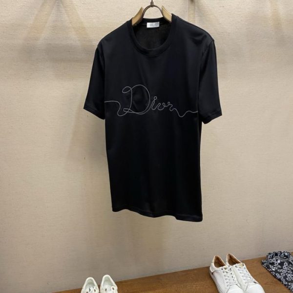 designer,replica,clothing,fake,1:1,lv,luxury,high quality Dior’s new short-sleeved T-shirt (BGQL4X)