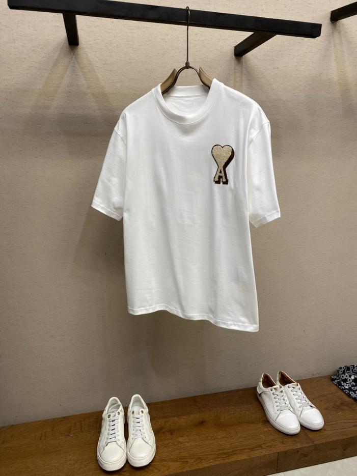 designer,replica,clothing,fake,1:1,lv,luxury,high quality AMI New Short-Sleeve T-Shirt (RI17I0) designer,replica,clothing,fake,1:1,lv,luxury,high quality AMI New Short-Sleeve T-Shirt (RI17I0)