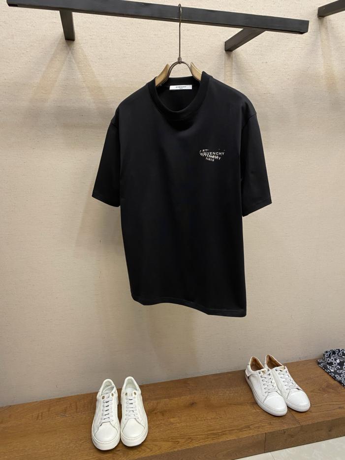 designer,replica,clothing,fake,1:1,lv,luxury,high quality Givenchy’s new short-sleeved shirt (EFF0OK) designer,replica,clothing,fake,1:1,lv,luxury,high quality Givenchy’s new short-sleeved shirt (EFF0OK)