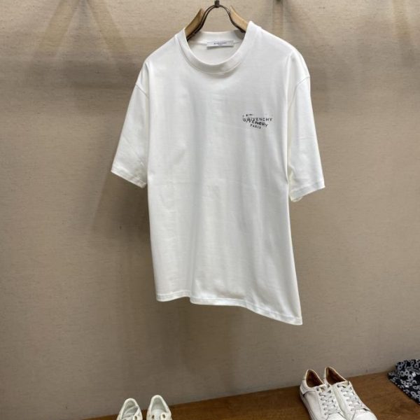 designer,replica,clothing,fake,1:1,lv,luxury,high quality Givenchy New Short-Sleeve T-Shirt (V2U8KN)