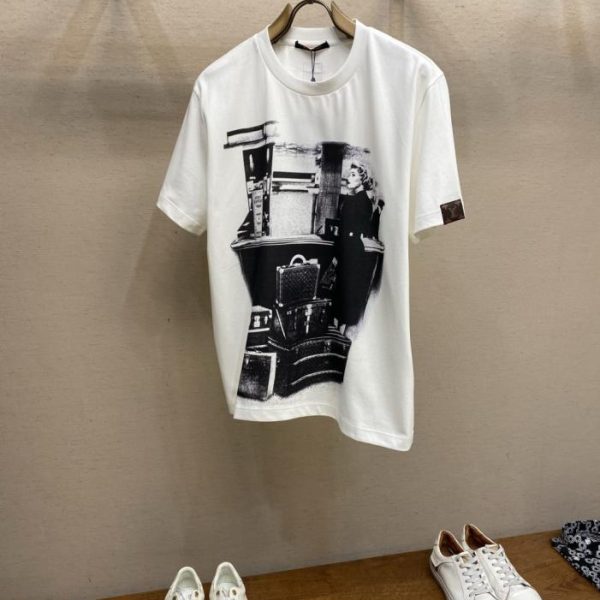 designer,replica,clothing,fake,1:1,lv,luxury,high quality LV Early Spring TRAVELER TRUNK Print T-Shirt (W1Y41A)