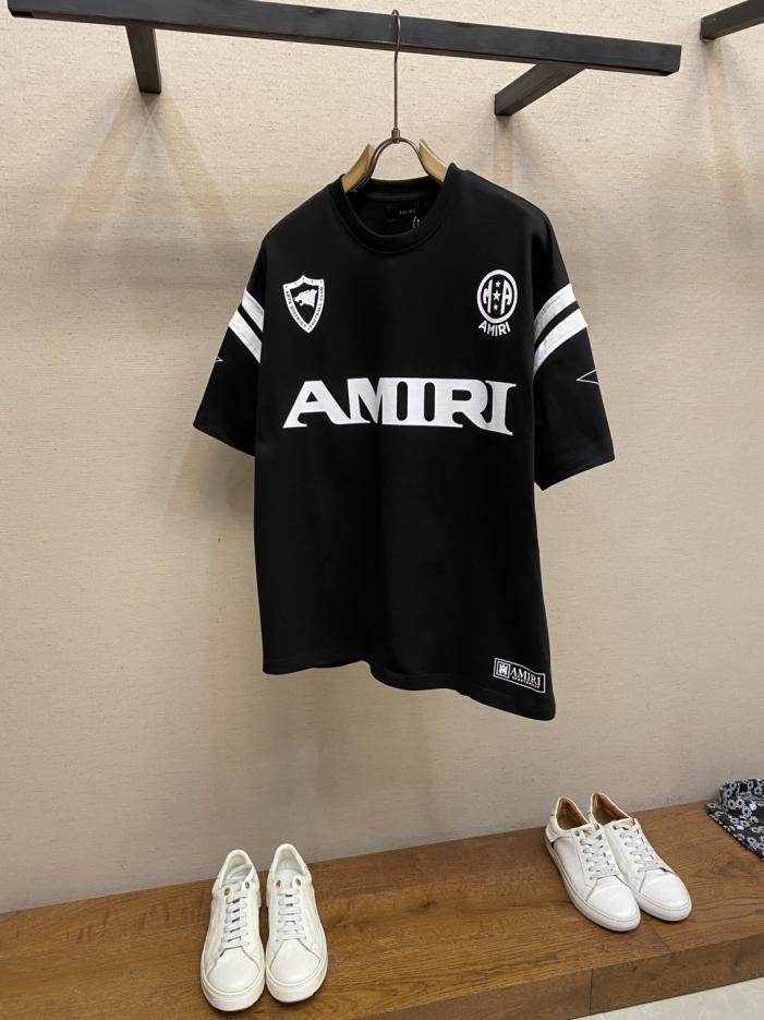 designer,replica,clothing,fake,1:1,lv,luxury,high quality AMIRI Summer New Arrival Pure Cotton Short-Sleeve Heavyweight T-Shirt with Logo Print and Patchwork Sleeves, Unisex Style (AHADZI) designer,replica,clothing,fake,1:1,lv,luxury,high quality AMIRI Summer New Arrival Pure Cotton Short-Sleeve Heavyweight T-Shirt with Logo Print and Patchwork Sleeves, Unisex Style (AHADZI)