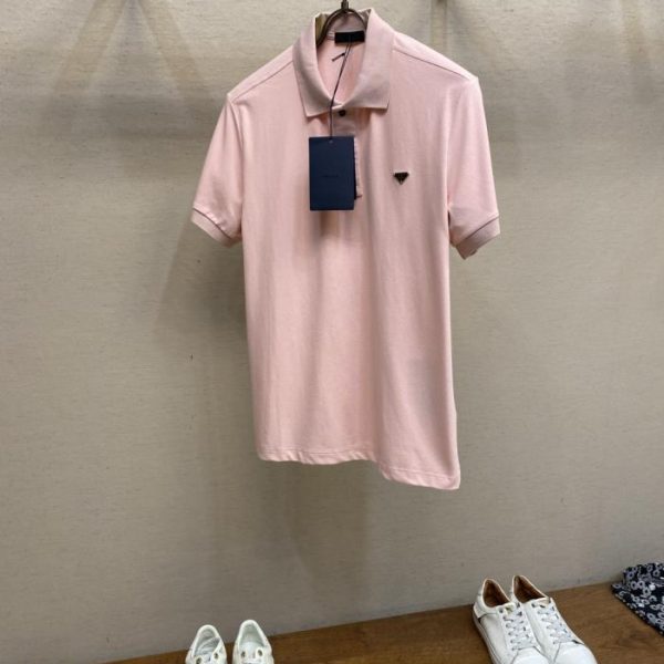 designer,replica,clothing,fake,1:1,lv,luxury,high quality This classic Prada polo shirt (6D8663) is made of piqué fabric.