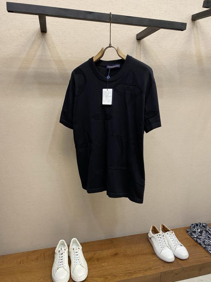 designer,replica,clothing,fake,1:1,lv,luxury,high quality LV Holiday Collection Crew Neck Logo Short-Sleeve T-Shirt (7Y7IQO) designer,replica,clothing,fake,1:1,lv,luxury,high quality LV Holiday Collection Crew Neck Logo Short-Sleeve T-Shirt (7Y7IQO)