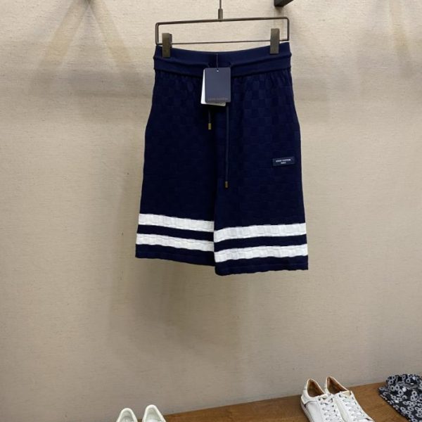 designer,replica,clothing,fake,1:1,lv,luxury,high quality LV Summer New Arrival: Lettered Leather Tag Damier Knit Shorts (N52C0B)