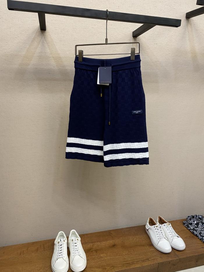 designer,replica,clothing,fake,1:1,lv,luxury,high quality LV Summer New Arrival: Lettered Leather Tag Damier Knit Shorts (N52C0B) designer,replica,clothing,fake,1:1,lv,luxury,high quality LV Summer New Arrival: Lettered Leather Tag Damier Knit Shorts (N52C0B)