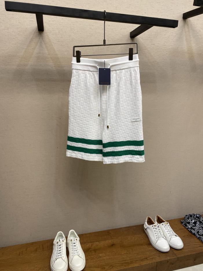 designer,replica,clothing,fake,1:1,lv,luxury,high quality LV Summer New Arrival: Lettered Leather Tag Damier Knit Shorts (SSXO11) designer,replica,clothing,fake,1:1,lv,luxury,high quality LV Summer New Arrival: Lettered Leather Tag Damier Knit Shorts (SSXO11)