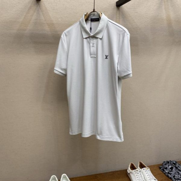 designer,replica,clothing,fake,1:1,lv,luxury,high quality LV Classic Label Piqué Cotton Basic Polo Shirt | A Must-Have for Men’s Commuters: Stand Collar Short-Sleeve T-Shirt (Y2G9CW)