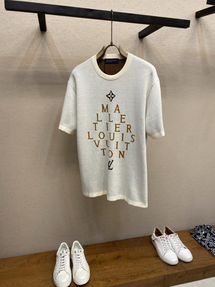 designer,replica,clothing,fake,1:1,lv,luxury,high quality LV monogram color-blocked jacquard knit short-sleeved top (M4NM7C) designer,replica,clothing,fake,1:1,lv,luxury,high quality LV monogram color-blocked jacquard knit short-sleeved top (M4NM7C)