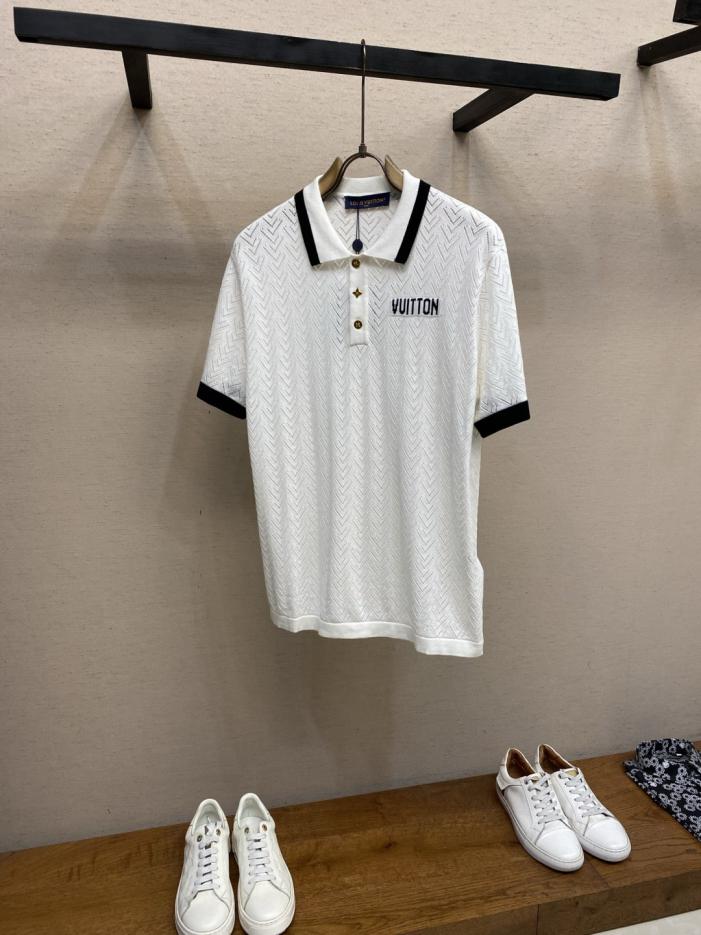 designer,replica,clothing,fake,1:1,lv,luxury,high quality LV Openwork Knit Short-Sleeve Top (V-Shaped) (F00LY9) designer,replica,clothing,fake,1:1,lv,luxury,high quality LV Openwork Knit Short-Sleeve Top (V-Shaped) (F00LY9)