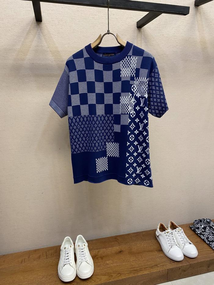 designer,replica,clothing,fake,1:1,lv,luxury,high quality Louis Vuitton new letter jacquard color-blocked checkered knit short-sleeved top (MRGNS9) designer,replica,clothing,fake,1:1,lv,luxury,high quality Louis Vuitton new letter jacquard color-blocked checkered knit short-sleeved top (MRGNS9)
