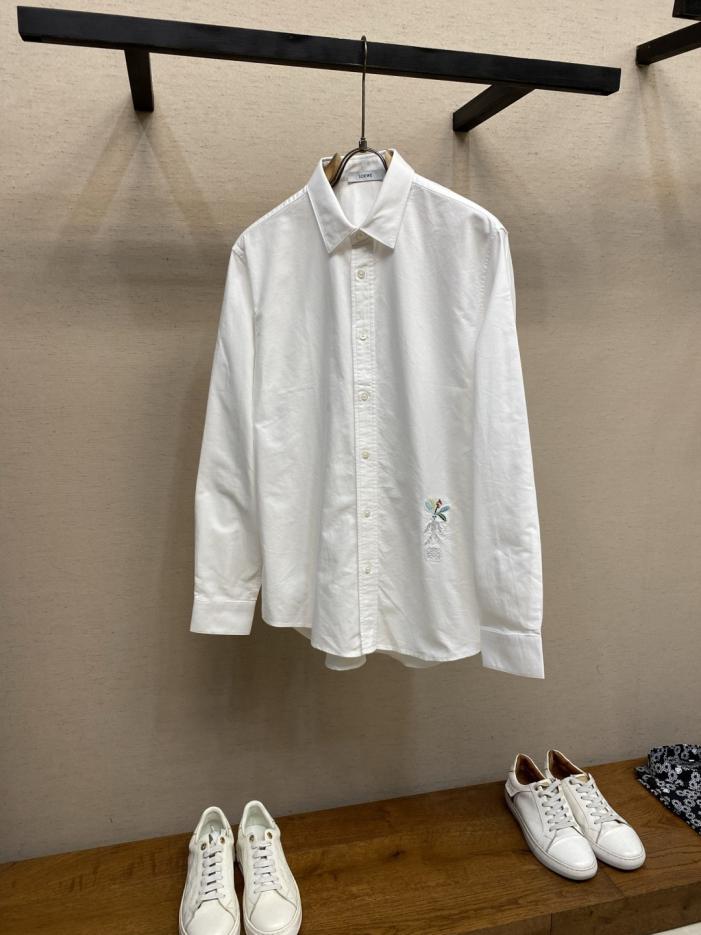 designer,replica,clothing,fake,1:1,lv,luxury,high quality Loewe collaboration Oxford shirt with logo embroidery details (9ZBLC3) designer,replica,clothing,fake,1:1,lv,luxury,high quality Loewe collaboration Oxford shirt with logo embroidery details (9ZBLC3)