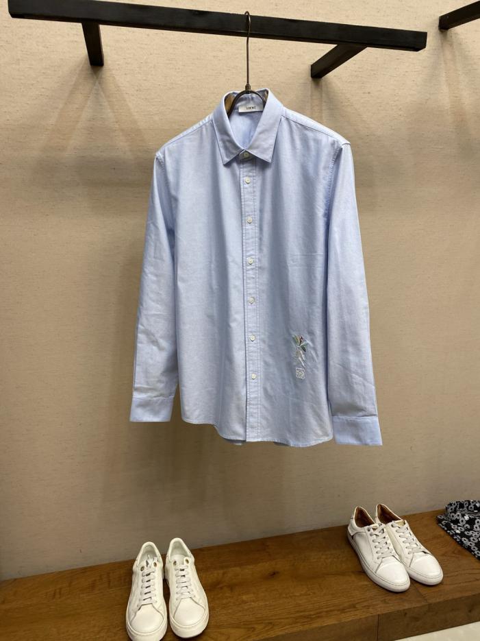 designer,replica,clothing,fake,1:1,lv,luxury,high quality Loewe collaboration Oxford shirt with logo embroidery details (KQC9OY) designer,replica,clothing,fake,1:1,lv,luxury,high quality Loewe collaboration Oxford shirt with logo embroidery details (KQC9OY)