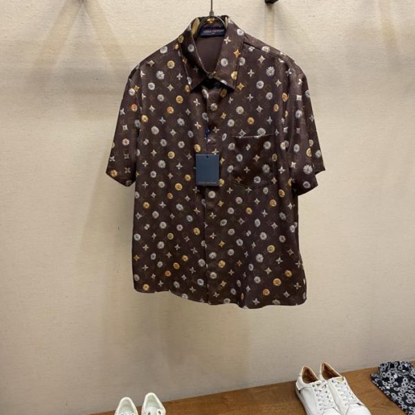 designer,replica,clothing,fake,1:1,lv,luxury,high quality Louis Vuitton Daisy Print Silk Short-Sleeve Shirt (HHA3BW)
