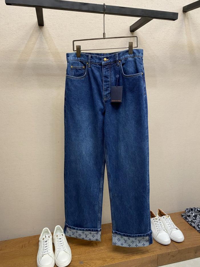 designer,replica,clothing,fake,1:1,lv,luxury,high quality LV rolled-up hem jacquard leather jeans with logo patch (B8YU1J) designer,replica,clothing,fake,1:1,lv,luxury,high quality LV rolled-up hem jacquard leather jeans with logo patch (B8YU1J)