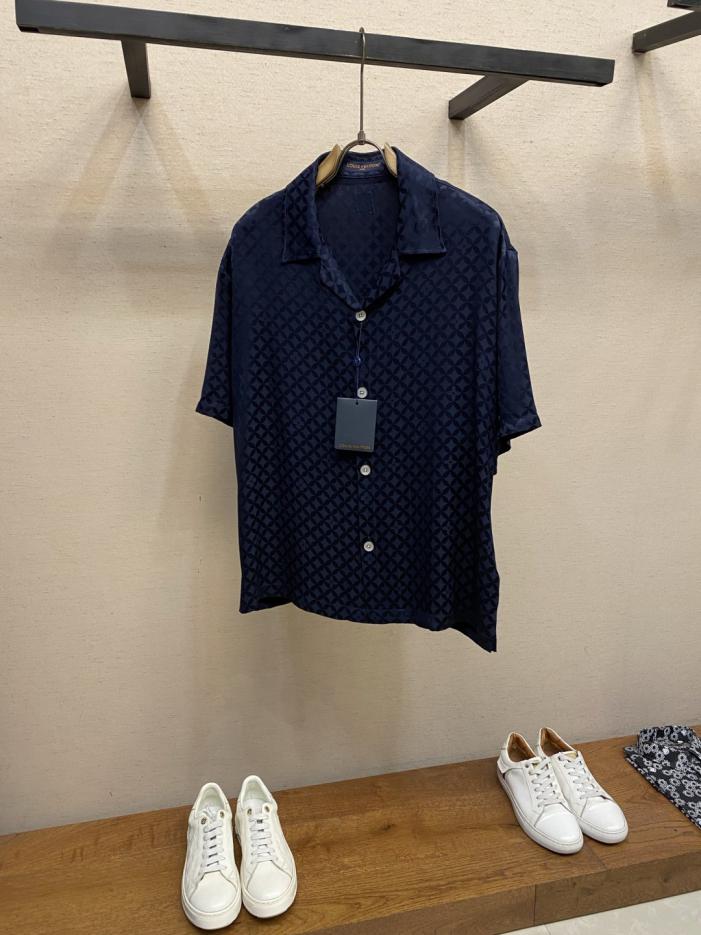 designer,replica,clothing,fake,1:1,lv,luxury,high quality LV Acetate Satin Jacquard Short-Sleeve (3DRIVJ) designer,replica,clothing,fake,1:1,lv,luxury,high quality LV Acetate Satin Jacquard Short-Sleeve (3DRIVJ)