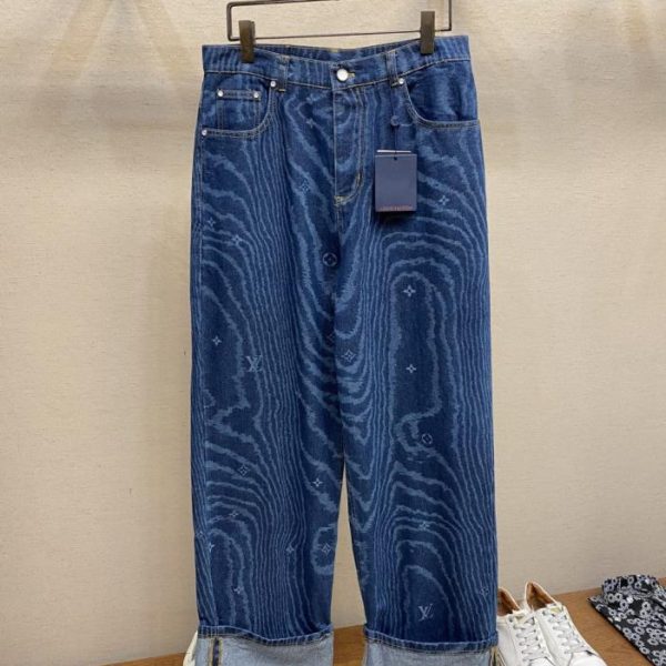designer,replica,clothing,fake,1:1,lv,luxury,high quality Louis Vuitton men’s trousers, full-width logo print, rolled-up cuff skateboard jeans (YCBWEJ)