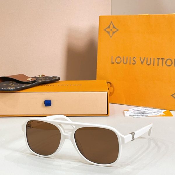 designer,replica,clothing,fake,1:1,lv,luxury,high quality LOUIS VUITTON Sunglasses MODEL Z2866U (RJ4A4Q)
