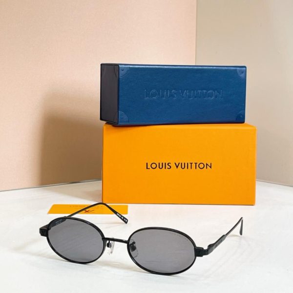 designer,replica,clothing,fake,1:1,lv,luxury,high quality LOUIS VUITTON Sunglasses MODEL Z2912U (OO6DJ8)