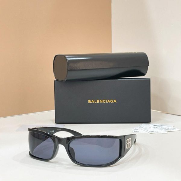 designer,replica,clothing,fake,1:1,lv,luxury,high quality BALENCIAGA Sunglasses MODEL BB0458S (1XND18)